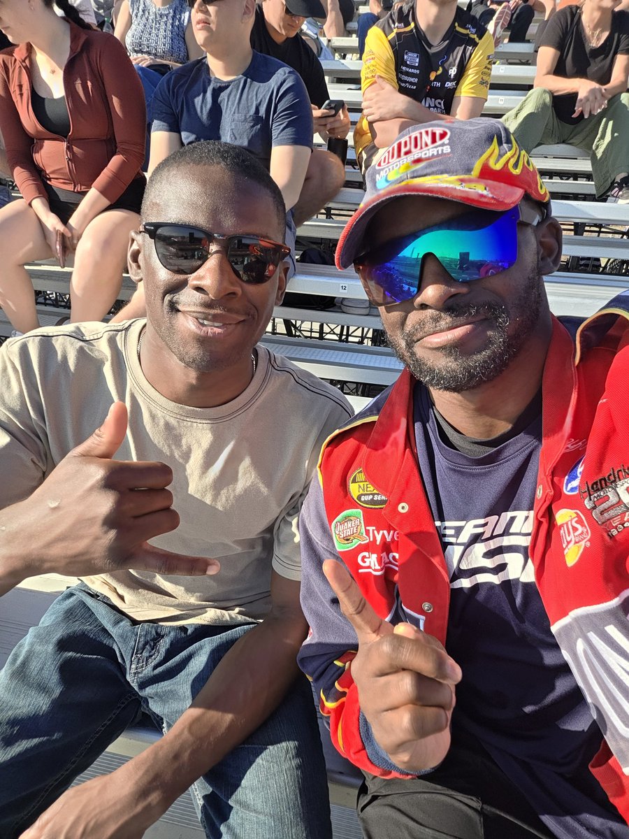 TurnAndBurn210's tweet image. NASCAR at COTA with one of my brothers LFG!!! 🏁🏁🏁