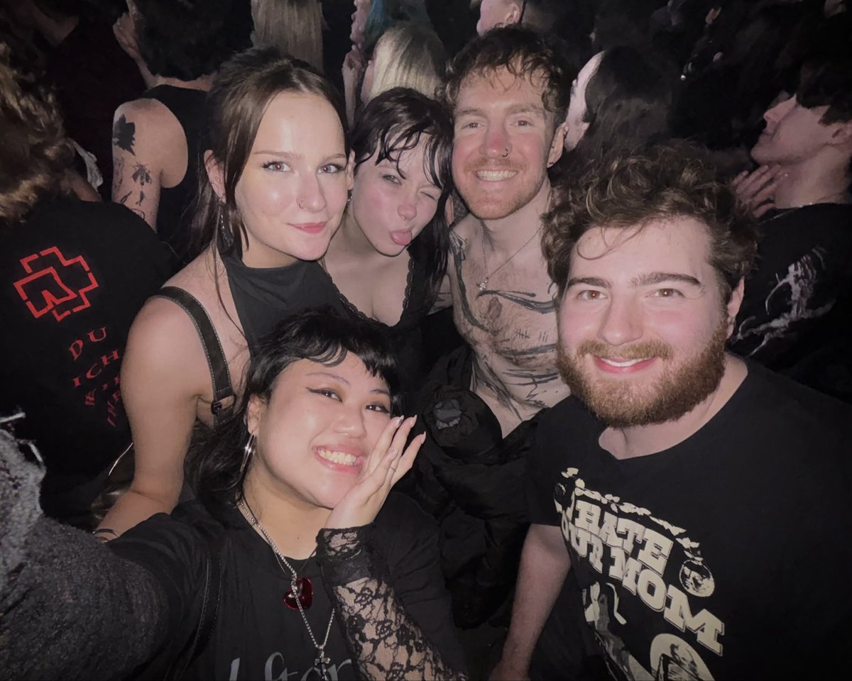 aarondoyler's tweet photo. Life lately - Got to work on the LEC Versus &amp; VCT EMEA Kickoff finals and see Deftones live 

Next up First Stand ✌🏻 https://t.co/fI1sASBlAF