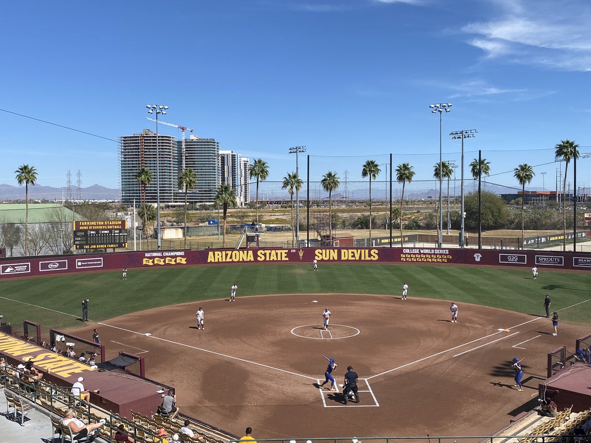 ChrisBrown_AL's tweet image. game 48 of 48 of tournament season. 

since the season opener on feb. 5, there have been more days with a softball game (15) than without (10).

#forksup /// #beelite