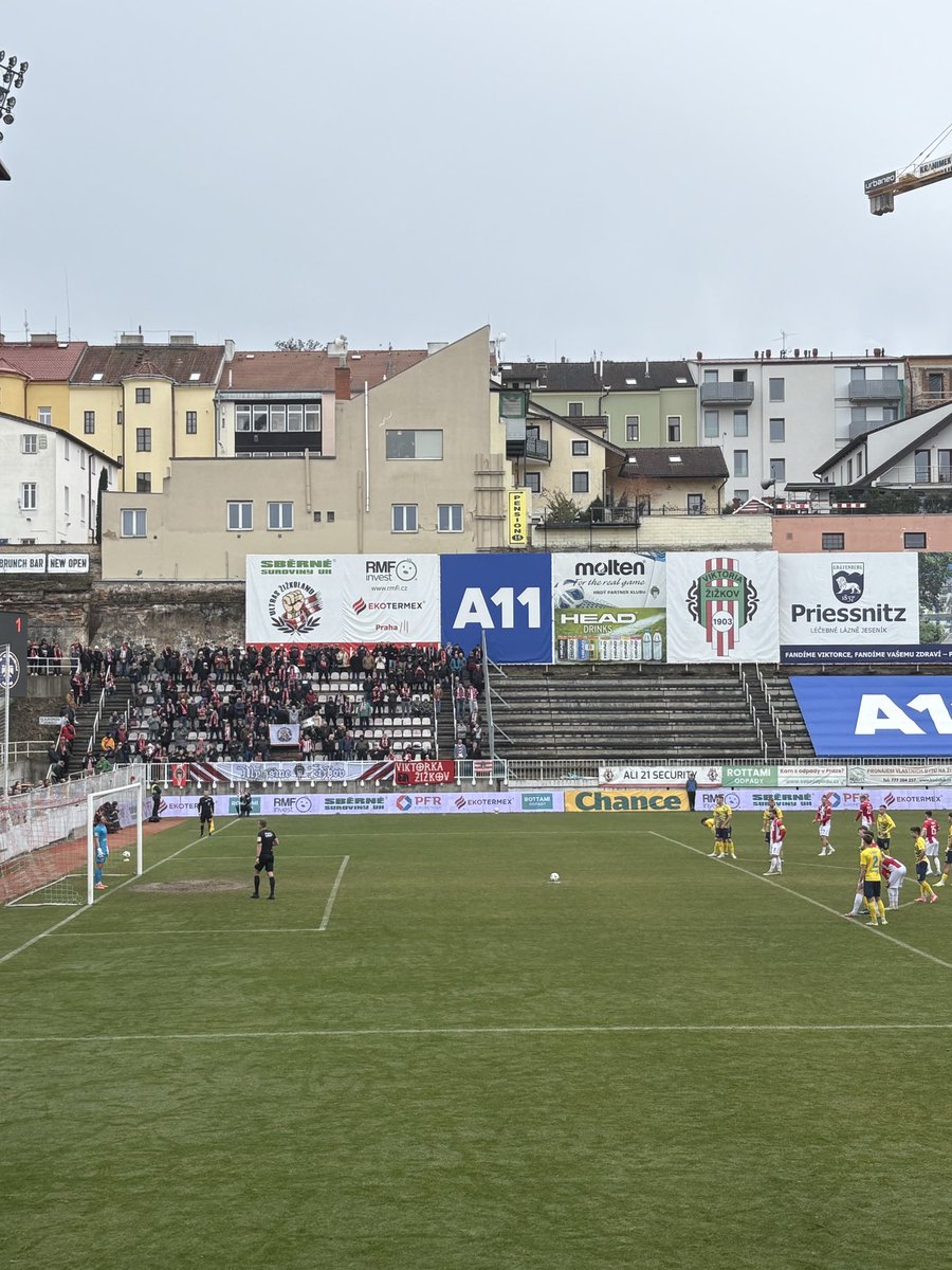 The_Real_Jacko's tweet photo. 🇨🇿 FNL - Viktoria Zizkov 2-1 MFK Chrudim 🇨🇿
Sun 1st March - 10:15am KO
🍻2,60eur
🎫 9eur
Great morning out watching proper football in an old school ground. #viktoriazizkov  #groundhopping https://t.co/giIU0RFSc3