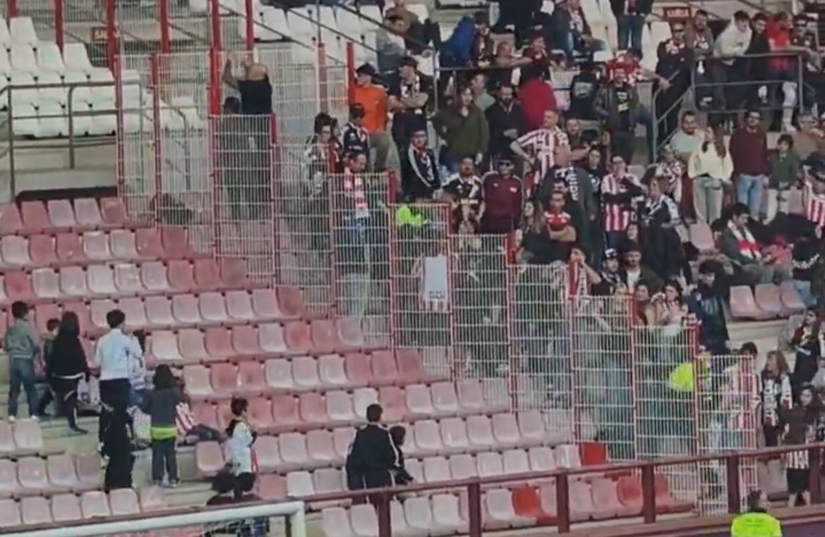 LogroBola tweet media