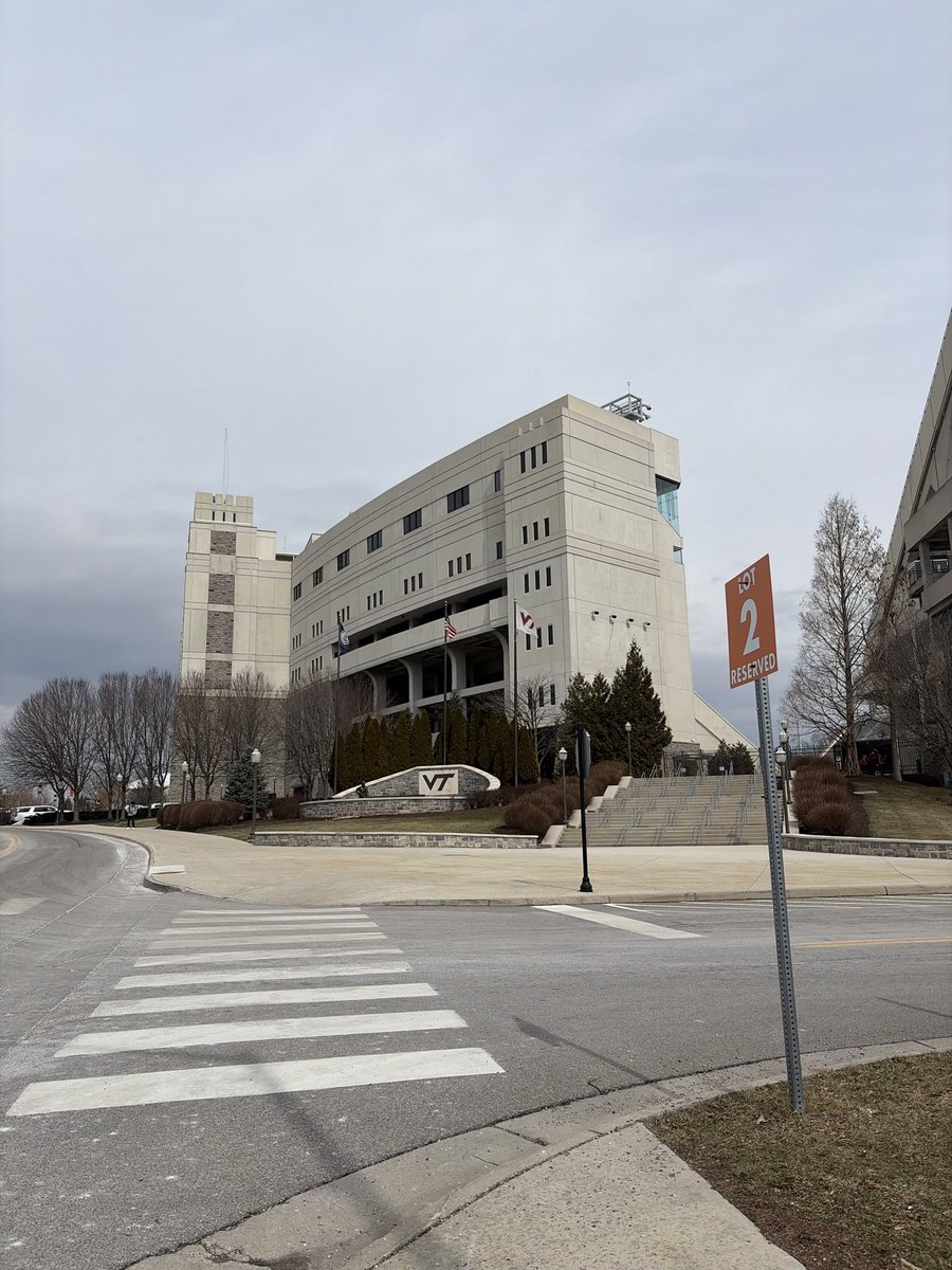 Ryan Amodei tweet media