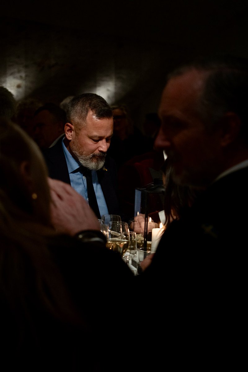 PowerUpUkraine tweet media