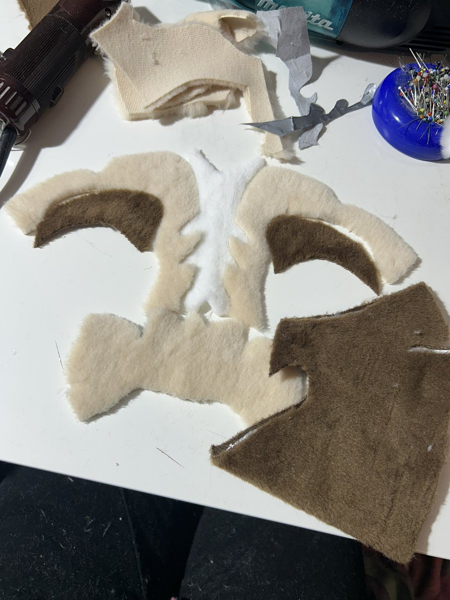 FuzzyFurCreations 🔜 NFC tweet media