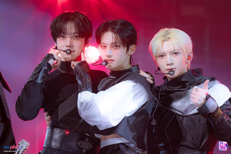 𓂃 . 𐑞 Bellamy ︶ ⟢ 📌 tweet media