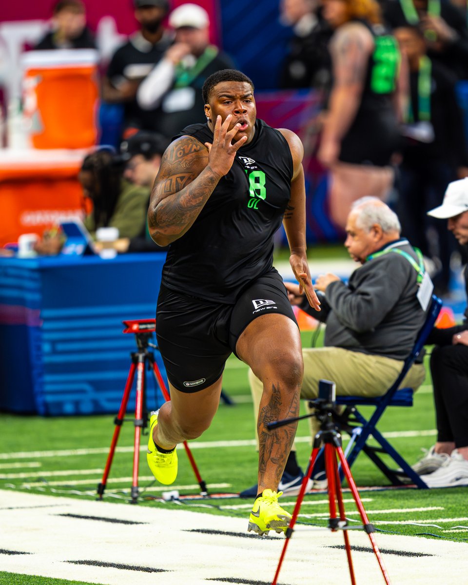 Illinois Football tweet media