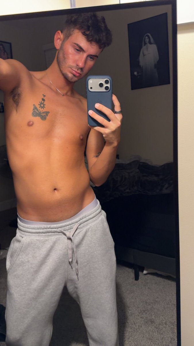evannmj's tweet photo. boys hmu😇 https://t.co/GOrReB5Zwa