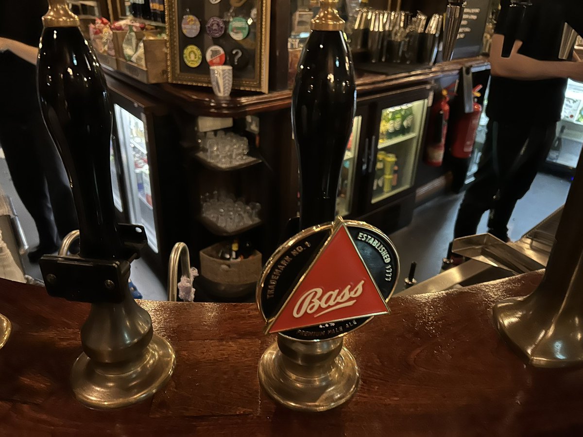 Andrew Large tweet media