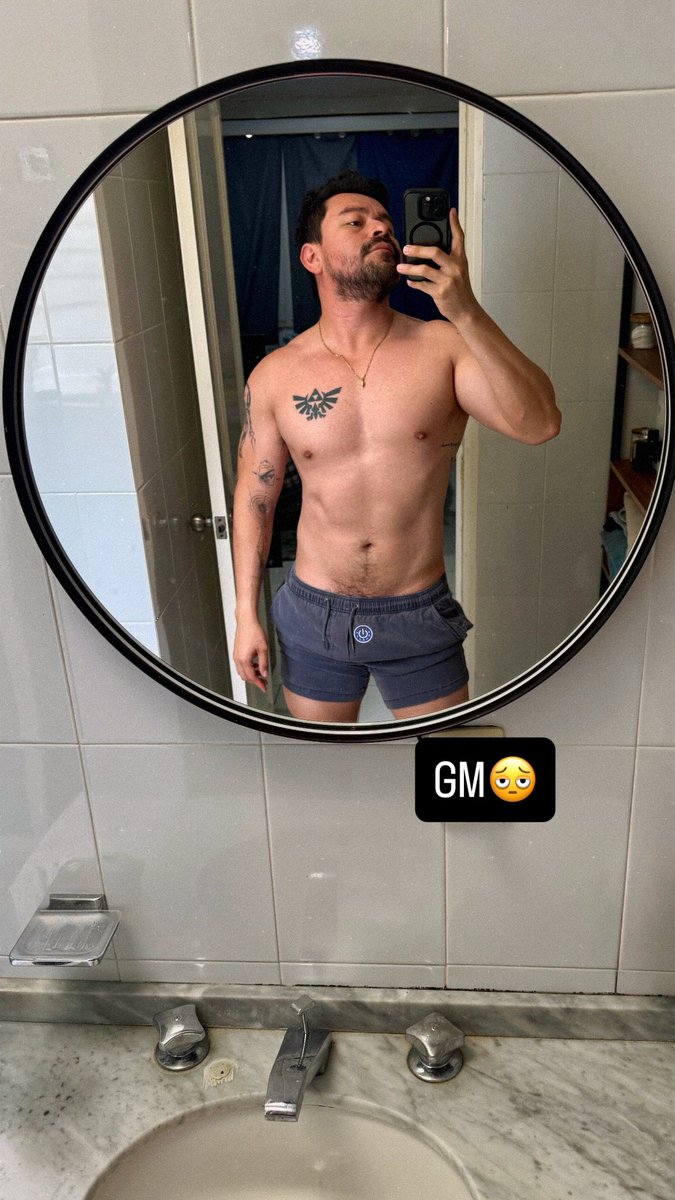 Amir Chn tweet media