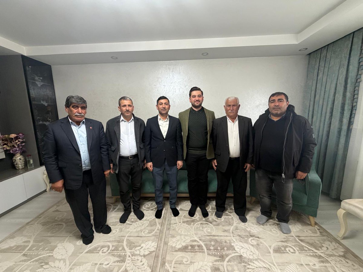 AK Parti Oğuzeli İlçe başkanımız Hilmi Özbudak ile birlikte Yönetim Kurulu Üyemiz Osman ataş ve Mahalle Başkanımız Ömer Parmaksız’a umre ziyaretinde bulunduk. 

Rabbim ibadetlerini kabul eylesin. 🤲

<a href="/HilmiOzbudak/">Hilmi ÖZBUDAK</a>