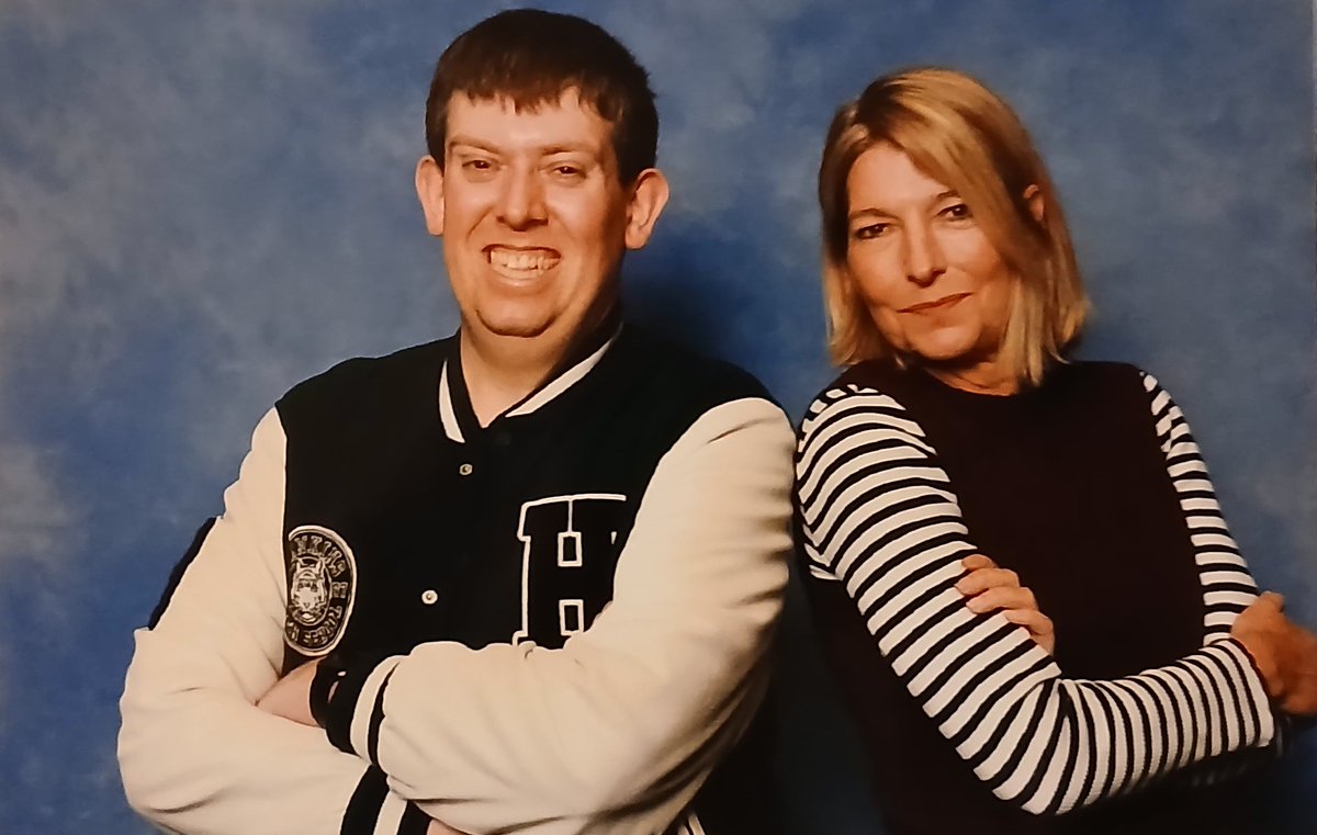 CTwigger96's tweet photo. London Comic Con Meets #1:
Jemma Redgrave
#DoctorWho #LCCWinter https://t.co/JuTIsiDmXU