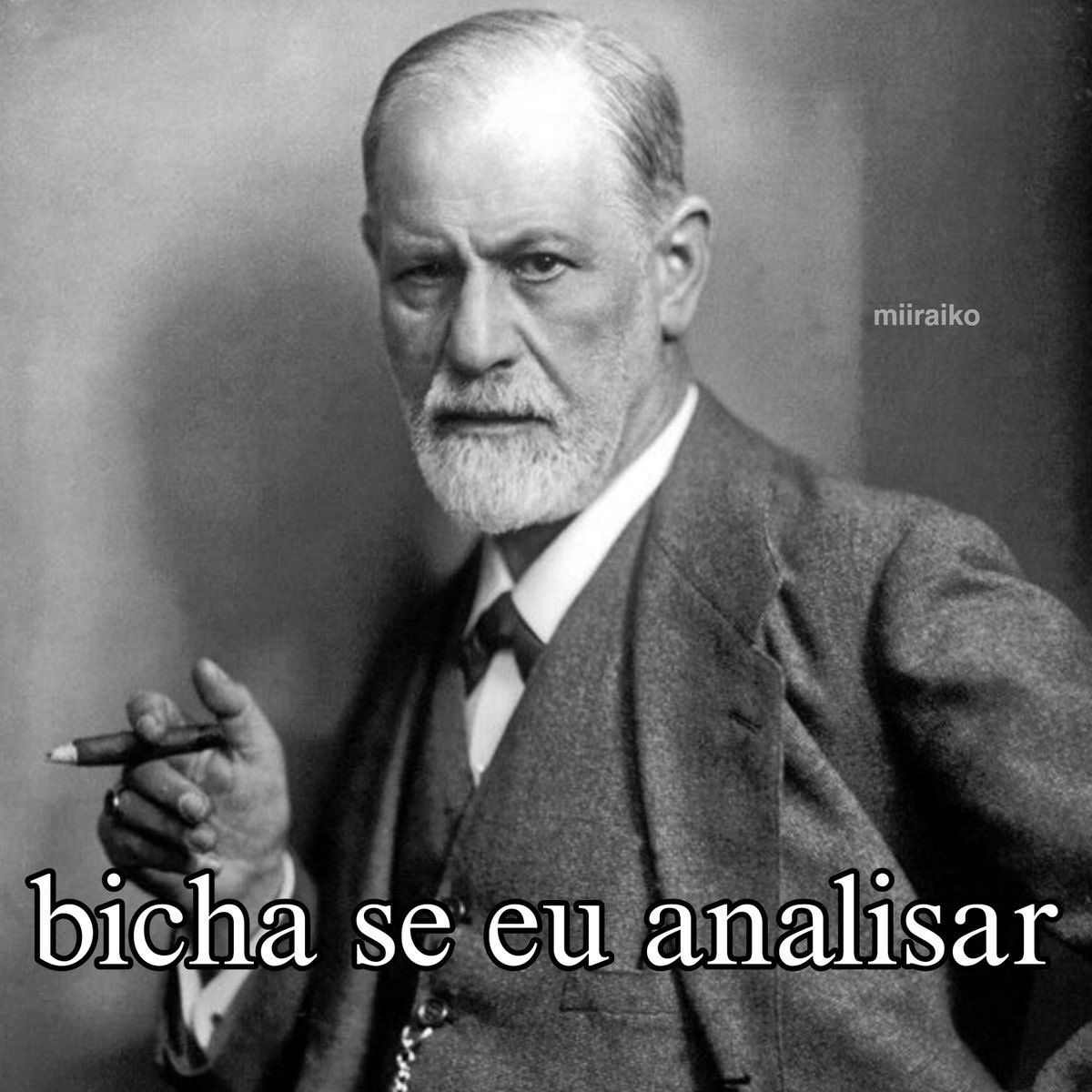 nevesmarialuisa's tweet photo. psicanálise é um babado né kkkkk a pessoa fala que não lembra de nada da infância eu ja fico assim hmmmmmmmmm 🤔🤔🤫🤫😶‍🌫️😶‍🌫️🫥🫥😬😬 https://t.co/ghDLs0sJdL
