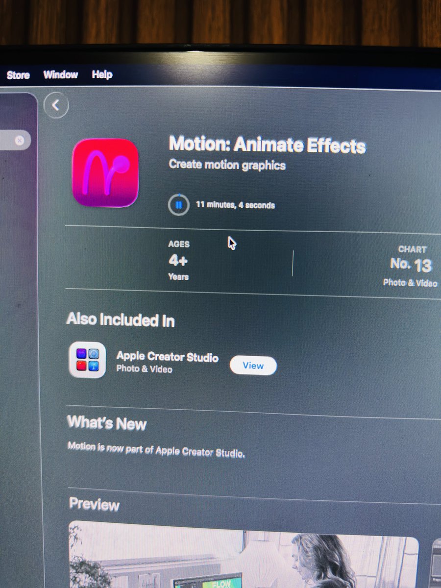 Trying Apple Motion for the first time.