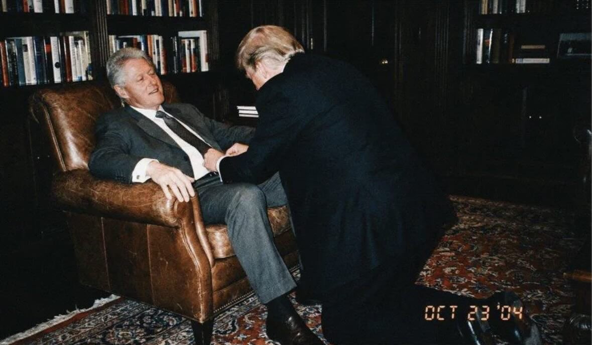 booja_cs's tweet photo. @remarks Bill owed him one for that blowie trump gave him lmao https://t.co/HywyQ3K6Sw