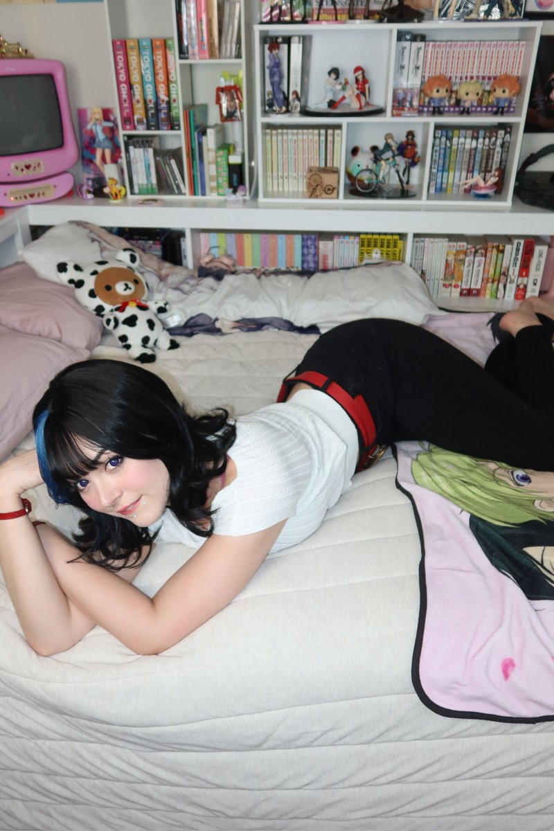 Rows Vee Backup ^_^ tweet media