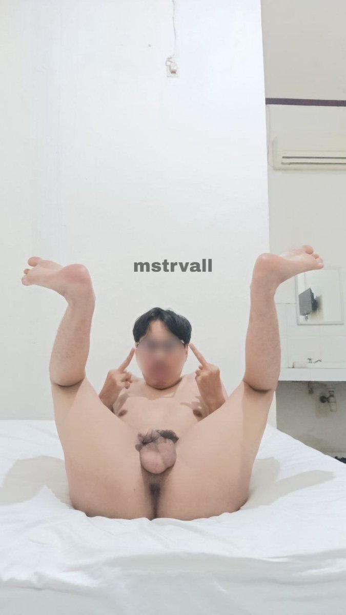 Anj1ng kntl suka dih1na <a href="/geraldrtdd/">t h e o</a> sedang berpose layaknya seekor anj1ng yg gak punya harga diri, kalau ketemu p1p1sin aja muka nih anjg ahaha 😜

⚠️DISCLAIMER⚠️
Semua content disini sudah ada consent dan sudah diberi izin untuk diposting.

[id:63]
[expse]