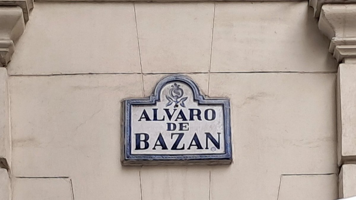 AlvaroBazan2026's tweet photo. Por toda España hay plazas, avenidas y calles dedicadas a Álvaro de Bazán, primer marqués de Santa Cruz.
¿Qué tal si las compartes con nosotros? También valen colegios, clubs, estadios...
Empezamos por #Granada (claro) y #Zaragoza.
#ÁlvaroBazán2026 https://t.co/bWU3i8Z0BJ