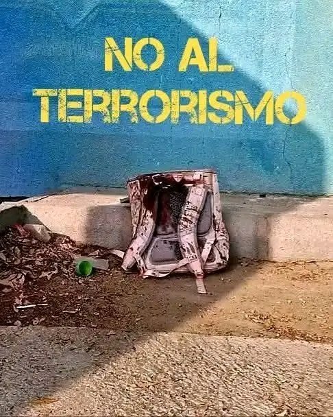 Roilancu1's tweet photo. Como padre también de una niña, que crece en mi Patria, consternado, condeno a los imperialistas y genocidas que asesinaron 180 niñas iraníes y bombardean ahora un Hospital Materno.
Di que no, que no, los niños no deben morir, carajo!
COBARDES!!!
#PlazaEnElCorazón 
#CubaPorLaPaz https://t.co/y1bIl2kGs8