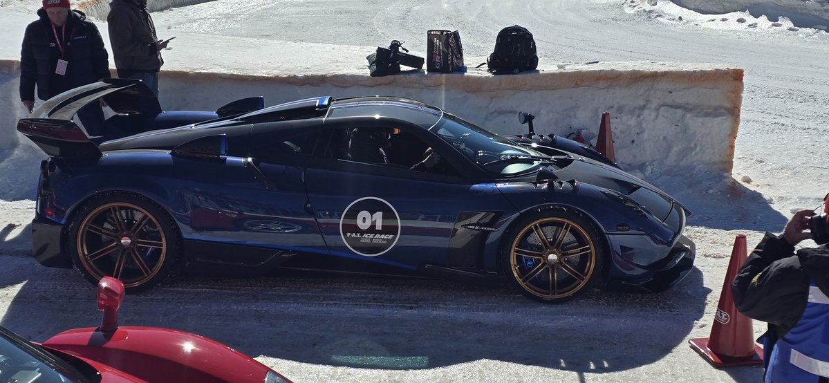 Karen Whitworth tweet media