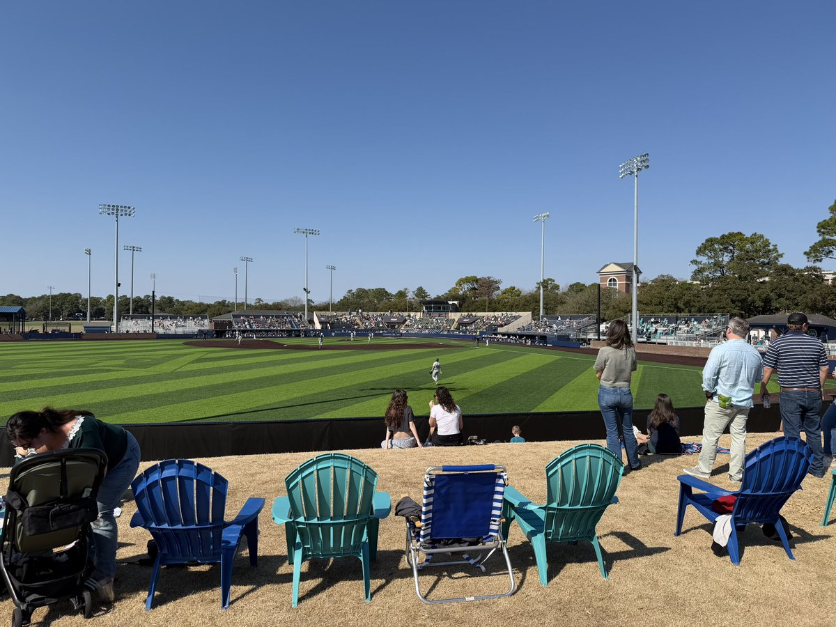 Views around Brooks Field in Wilmington, North Carolina home of <a href="/UNCWBaseball/">UNCW Baseball</a>