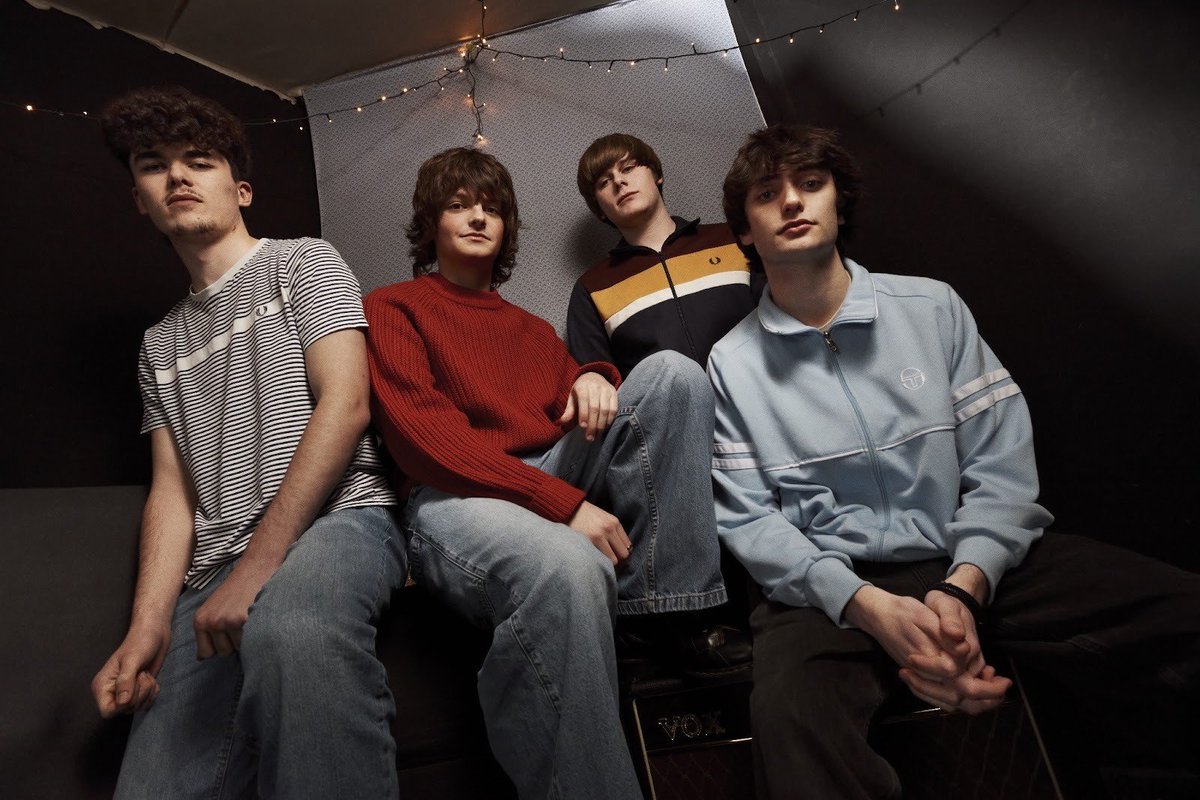 Beehive Candy tweet media