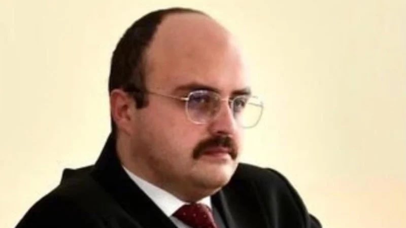 ensonhaber's tweet photo. Samsun Çarşamba Adliyesi’nde Cumhuriyet Savcısı olarak görev yapan 28 yaşındaki İbrahim Selim Yazıcı geçirdiği kalp krizi sonucu yaşamını yitirdi. https://t.co/ZSWMYD8z8d