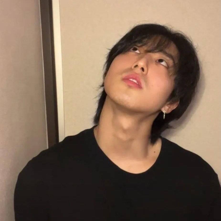 jvptmoncran's tweet photo. how did we even move on from this jisung https://t.co/VVyFA2HQJ1
