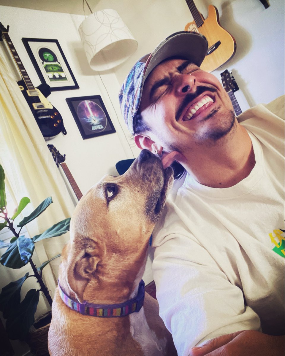 Robbie Daymond tweet media