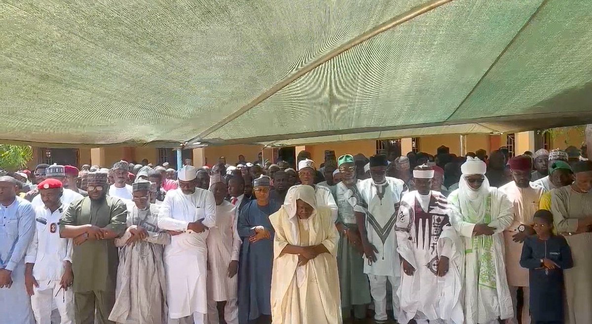Today, I joined fellow residents of Kaduna at the Janazah prayer of our revered elder statesman, Alhaji Rabiu Mohammed Bako, held at the Kano Road Juma’at Mosque, Kaduna.

Alhaji Bako was a former Commissioner of Information in Kaduna State and a distinguished member of the