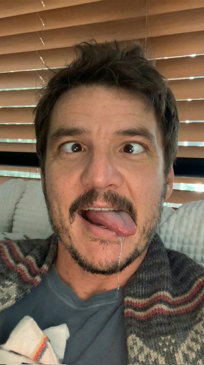 alphafapfapfap's tweet photo. pedro pascal goon face https://t.co/mTbzTsRmJL