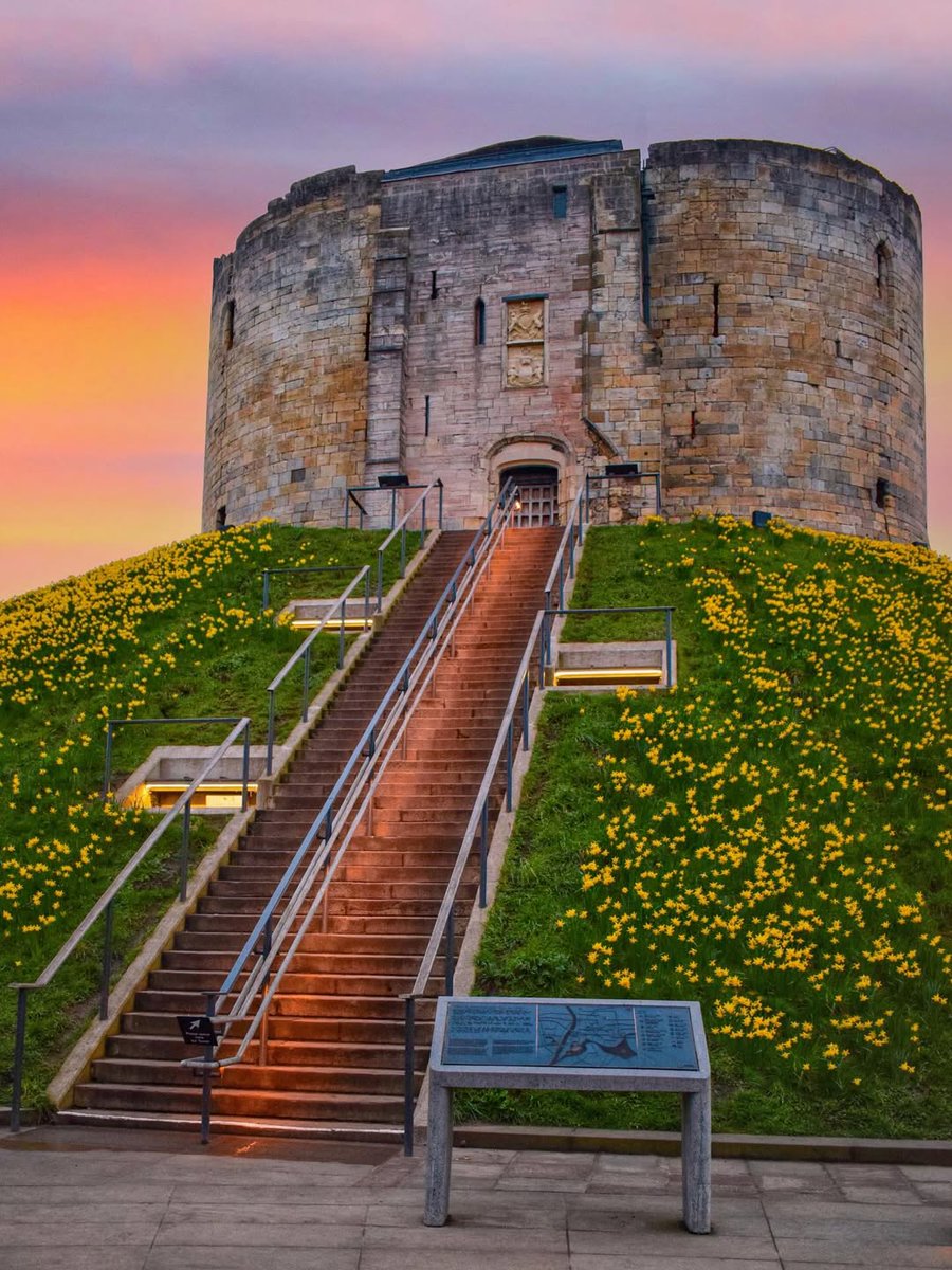 Clifford’s Tower at sunset 💛