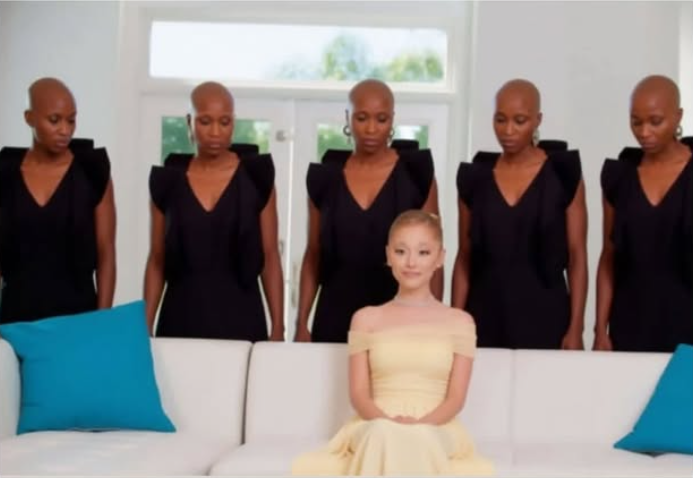tedcinema's tweet photo. Who made this ? Why Ariana Grande is in this ? 😭 https://t.co/fxySRbMfIX