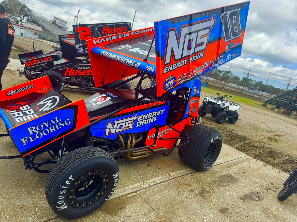 WorldofOutlaws's tweet image. After a slightly subpar start last month during @DIRTcarNats, @SheldonHaud &amp;amp; @KcpRacing are ready to rebound during Bike Week!

The team @NosEnergyDrink driver boasts a trio of @VolusiaSpeedway checkered flags.