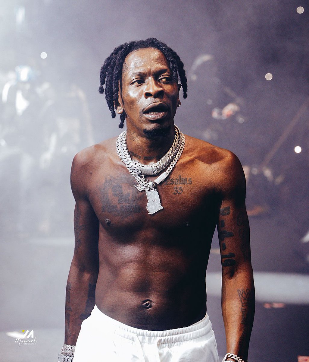 sadboydela's tweet image. Breaking Iran 🇮🇷 and shatta wale are dropping new album tomorrow #theinterface #dubaiattack