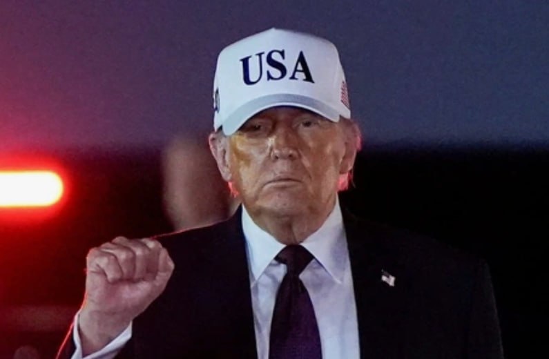 ⚡️The operation against Iran could take about a month, Trump said

In the last 24 hours, Iran has attacked, directly or indirectly, 15 different countries or their armed forces:

– 🇮🇱 Israel
– 🇺🇸 United States
– 🇦🇪 United Arab Emirates
– 🇸🇦 Saudi Arabia
– 🇶🇦 Qatar
– 🇰🇼 Kuwait
–