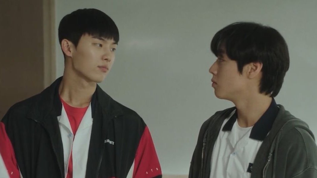 nana 🐈⬛ tweet media