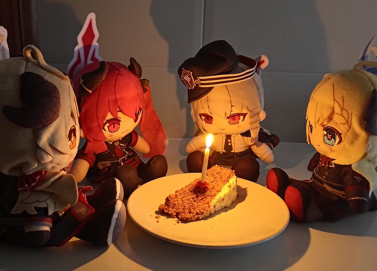 Happy birthday to our favorite terrorist, Haruna! I saved a slice of cake specially for her. Thankfully I didn't explode so it's all good!