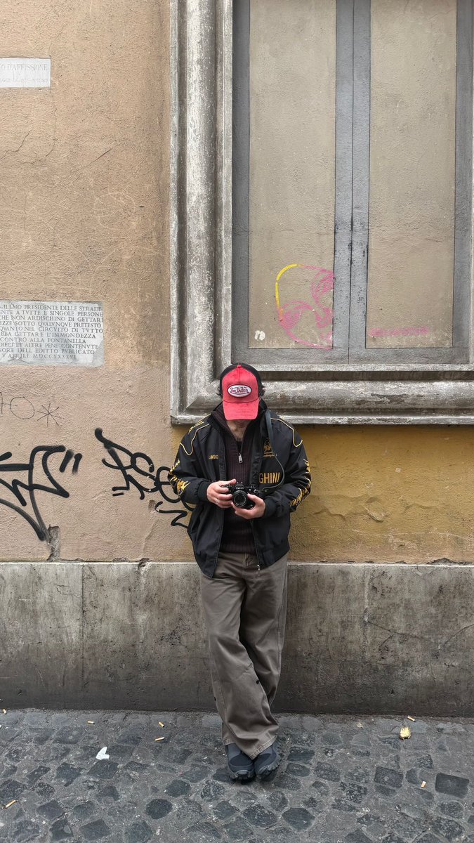 So how much do you charge for photo sessions, Joe? I just know you would take epic pics 👀