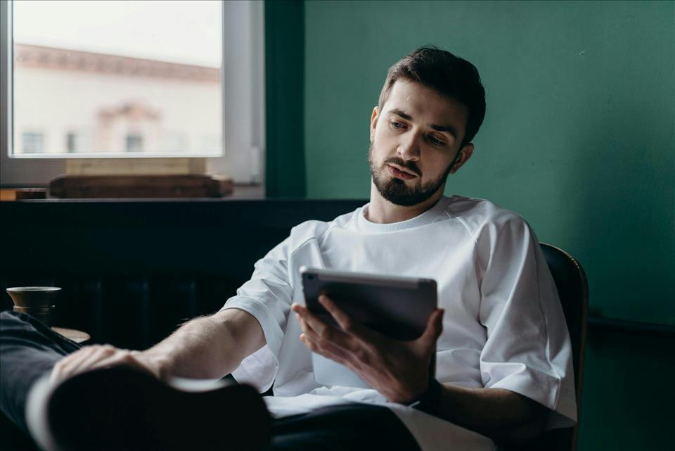 MENAFN's tweet image. New Study Finds 6 Types Of 'Discouraged' Workers In Australia And Why They Stop Job-Hunting #Study #Finds #Types #'Discouraged' #Workers #Australia #They #Stop #Job-Hunting #Inflation #Currency #US #Dollar #Exchange #Recessions dlvr.it/TRDhbl