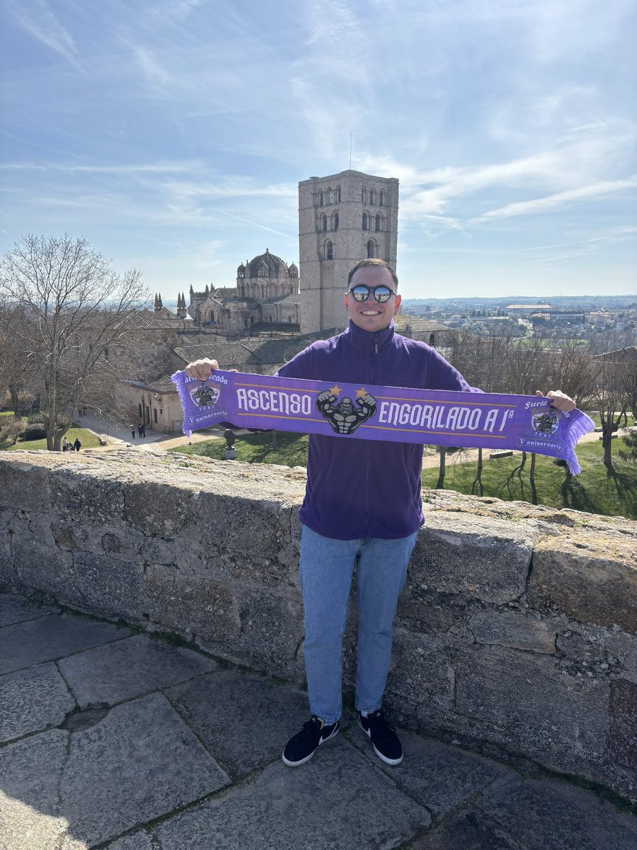 El Groot Morado ☝🏻🦍 🟣⚪️ tweet media
