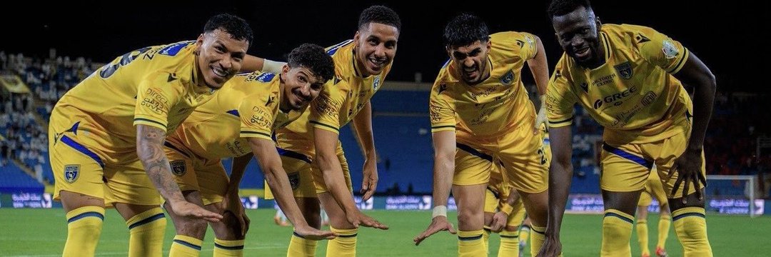 #الانوار_الرائد #الانوار #الرائد
ماهبطناك علشان تلعب بلاي أوف.
الباص الباص والحق السحور بالرياض.