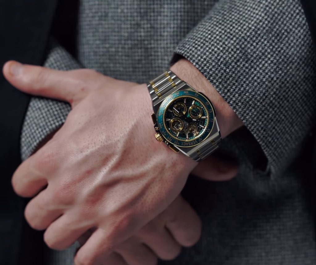 elleri çok güzel odak damarlı ellerinde🫠