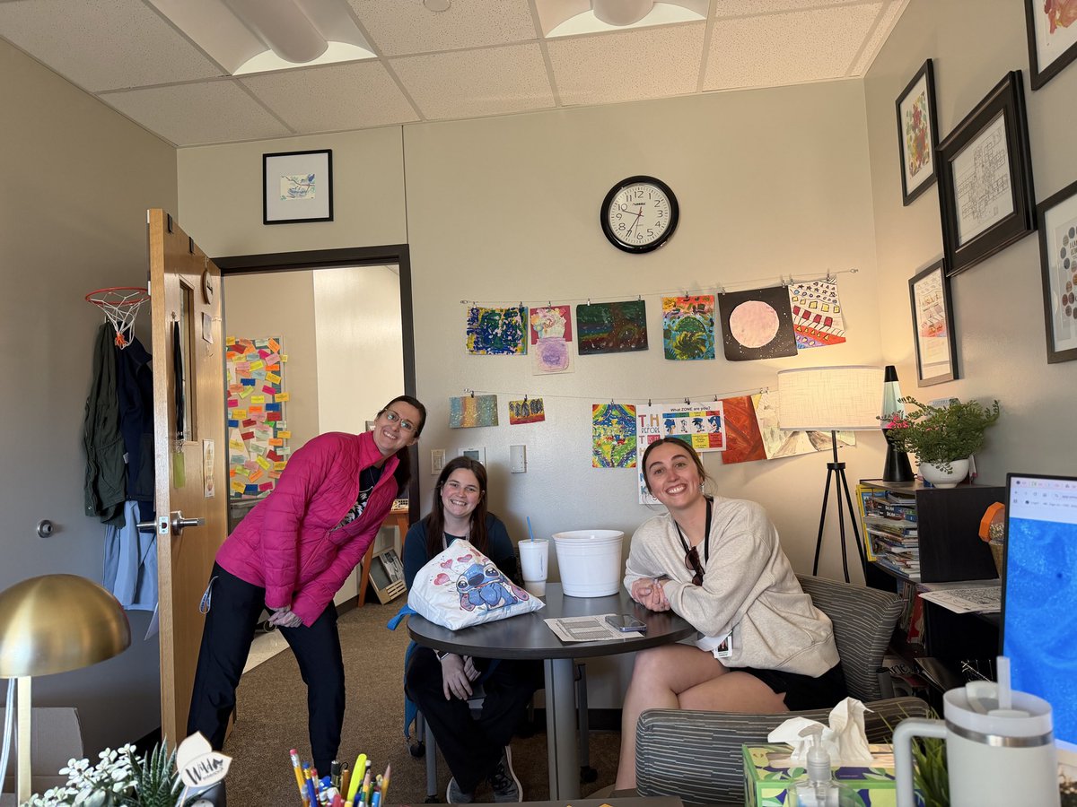 Kelly Isenogle tweet media