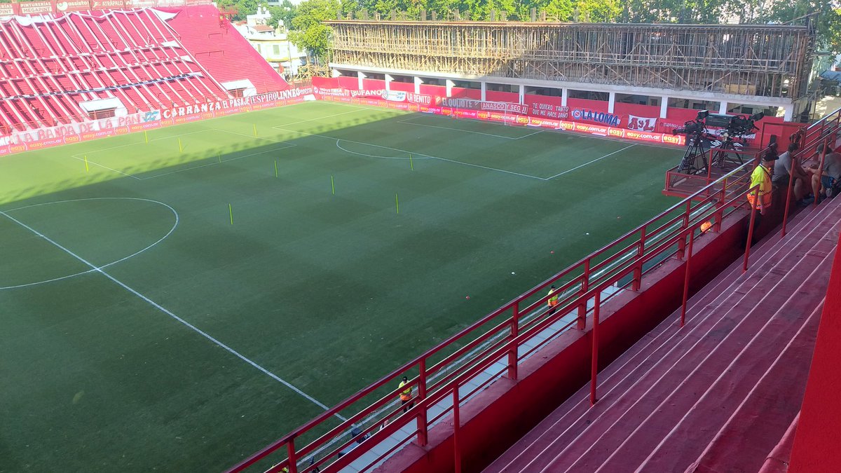 ⚽️ ¡YA ESTAMOS EN EL DAM! 🐞
🇦🇷 | Falta 1:30 hs para el comienzo de #AAAJ vs #BarracasCentral #TorneoApertura #ZonaB #Fecha08 #LigaProfesional #VamosBicho 🐞💪🏻

Vía <a href="/diegogabrielfb/">Diego Gabriel Fernandez</a>