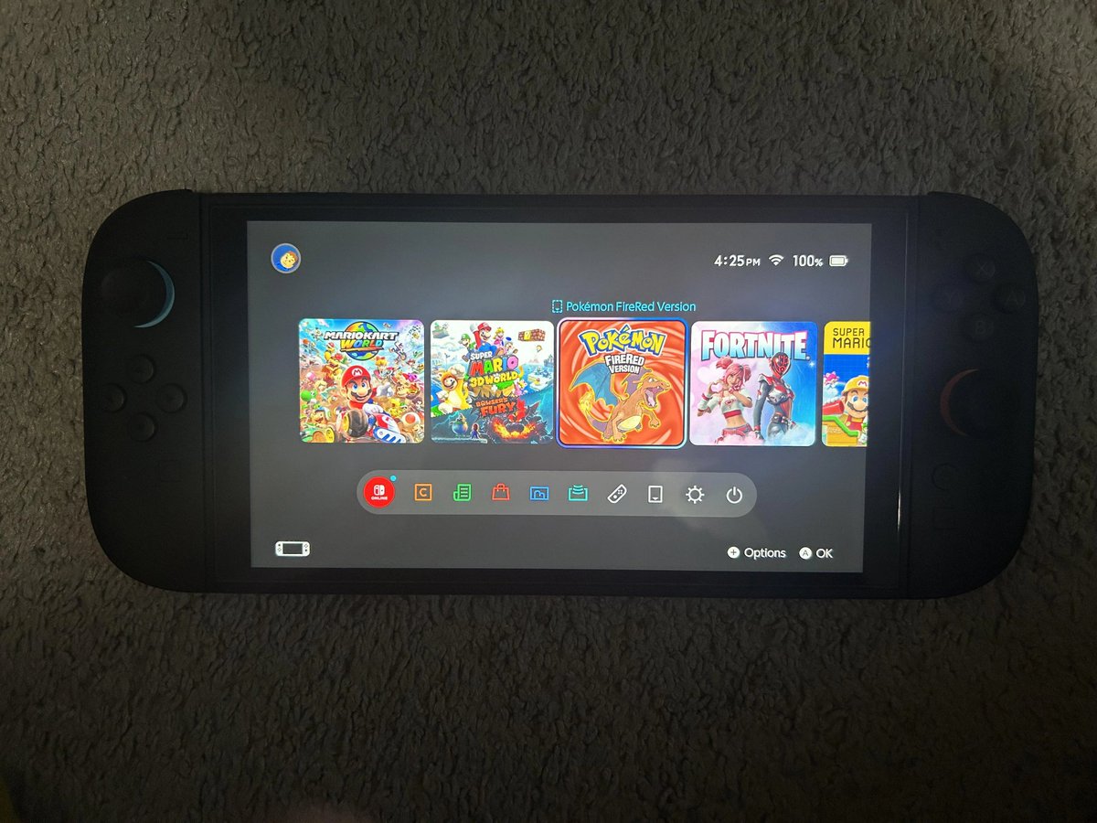 LeoSantn's tweet photo. Lo siento amigos, me arrastró el fomo y mi lado Nintendero https://t.co/HMoNeVzsoj
