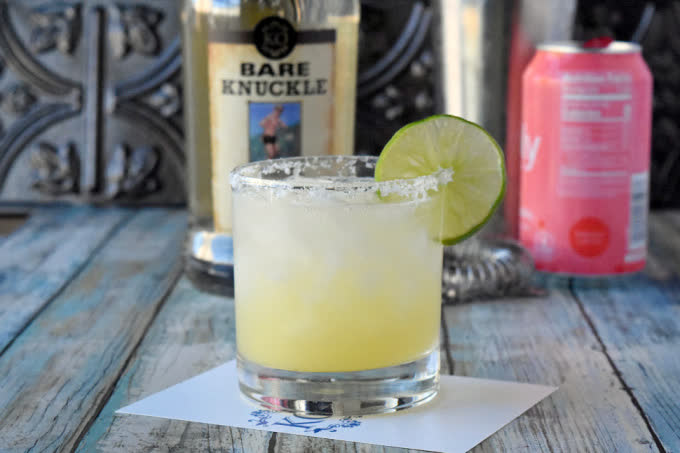 AKitchenHoor's tweet image. With three different kinds of citrus flavors in this margarita, KO Distilling's Moonshine Margarita is refreshingly delicious. It can easily be sacled up for a party. #KODistilling  #MoonshineMargaritaMadness #CocktailGram #MoonshineMixologist
➡️ bit.ly/2SmIyEY