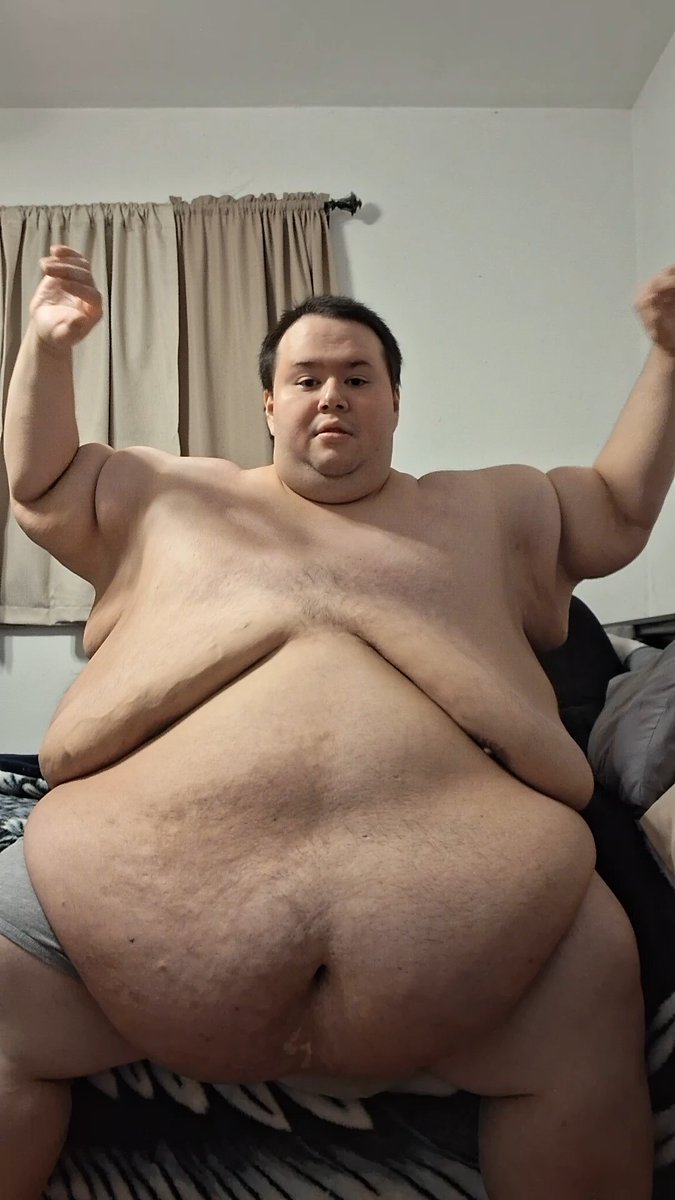 chubbybear94 tweet media