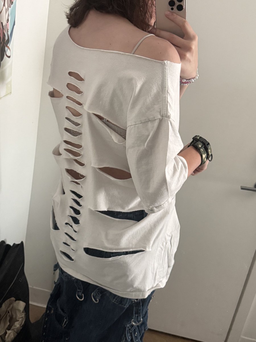 riley ☀️ tweet media