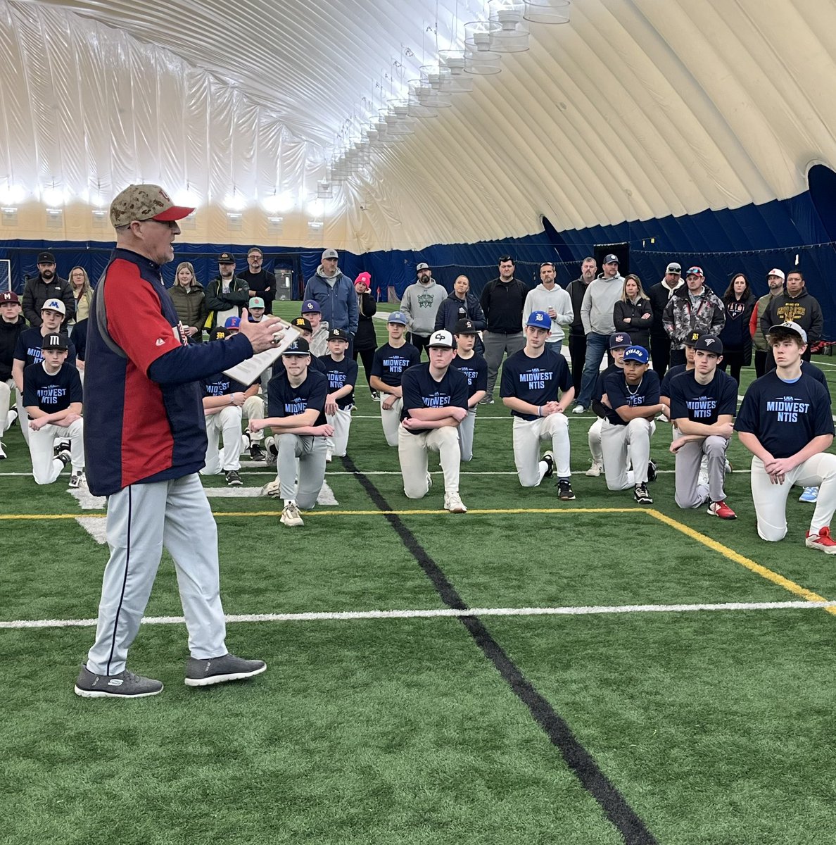 MidwestNTIS's tweet photo. We barnstormed the @USABaseball Midwest Region this weekend and evaluated nearly 2️⃣0️⃣0️⃣ athletes!  All-Region Team candidates will receive tryout results within 10 days!

🇺🇸Milwaukee, WI
🇺🇸Minneapolis, MN
🇺🇸Ypsilanti, MI
🇺🇸Lexington, KY 

#USABaseball #MidwestDugout https://t.co/eb8AqcVFSj