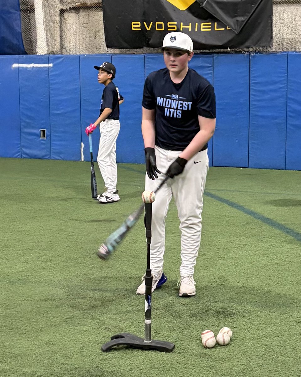 MidwestNTIS's tweet photo. We barnstormed the @USABaseball Midwest Region this weekend and evaluated nearly 2️⃣0️⃣0️⃣ athletes!  All-Region Team candidates will receive tryout results within 10 days!

🇺🇸Milwaukee, WI
🇺🇸Minneapolis, MN
🇺🇸Ypsilanti, MI
🇺🇸Lexington, KY 

#USABaseball #MidwestDugout https://t.co/eb8AqcVFSj
